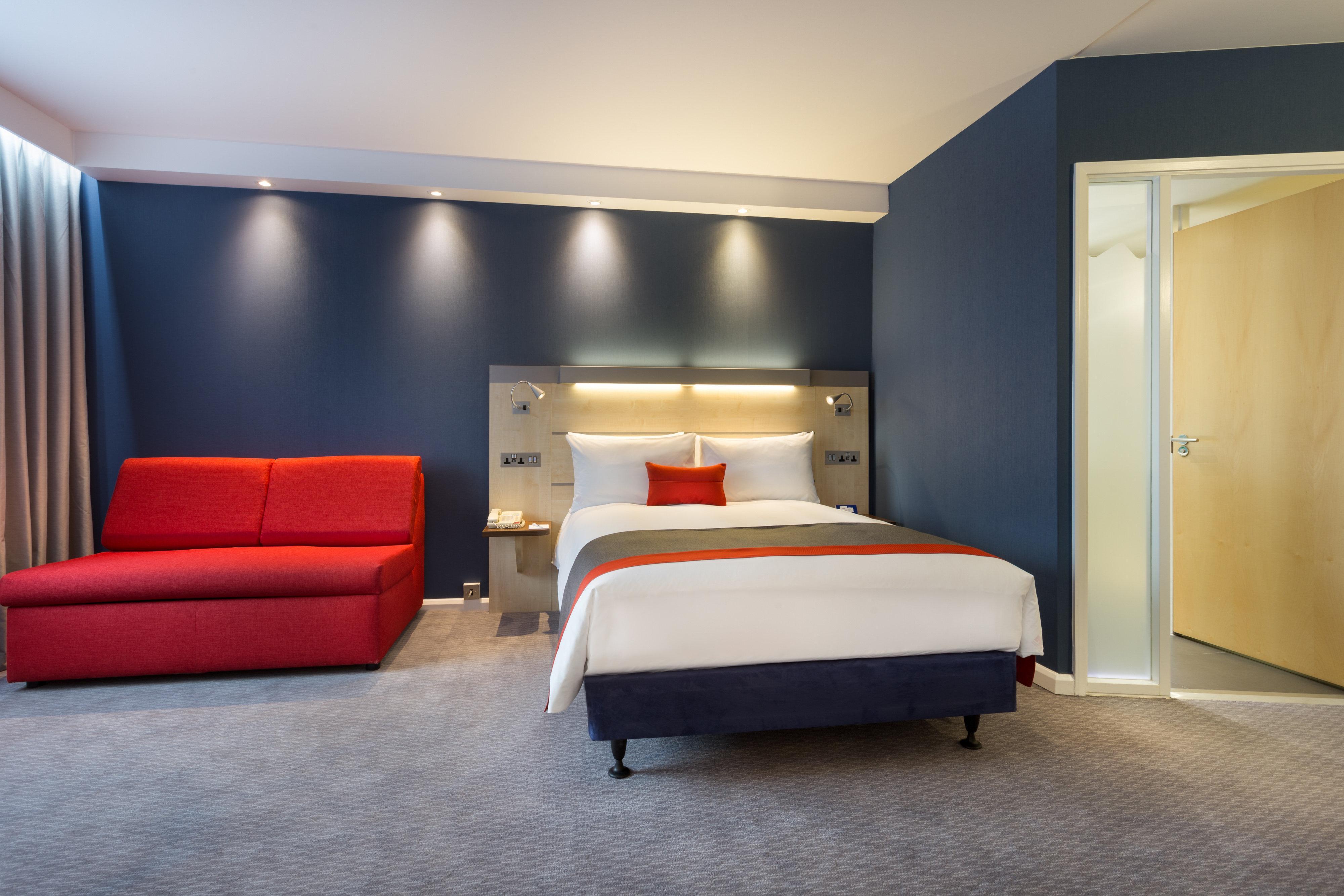 Holiday Inn Express London - Watford Junction By Ihg Room photo