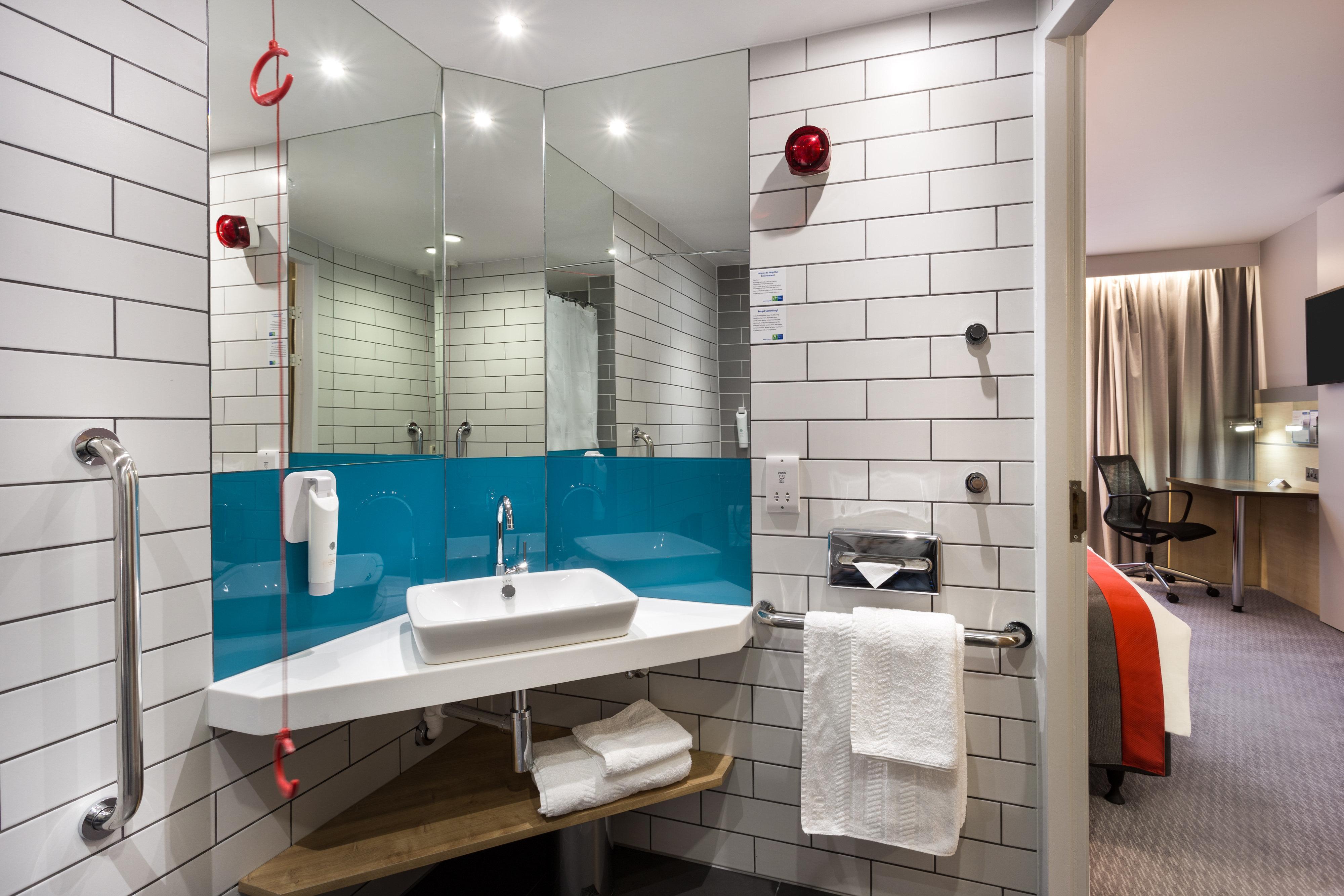 Holiday Inn Express London - Watford Junction By Ihg Room photo