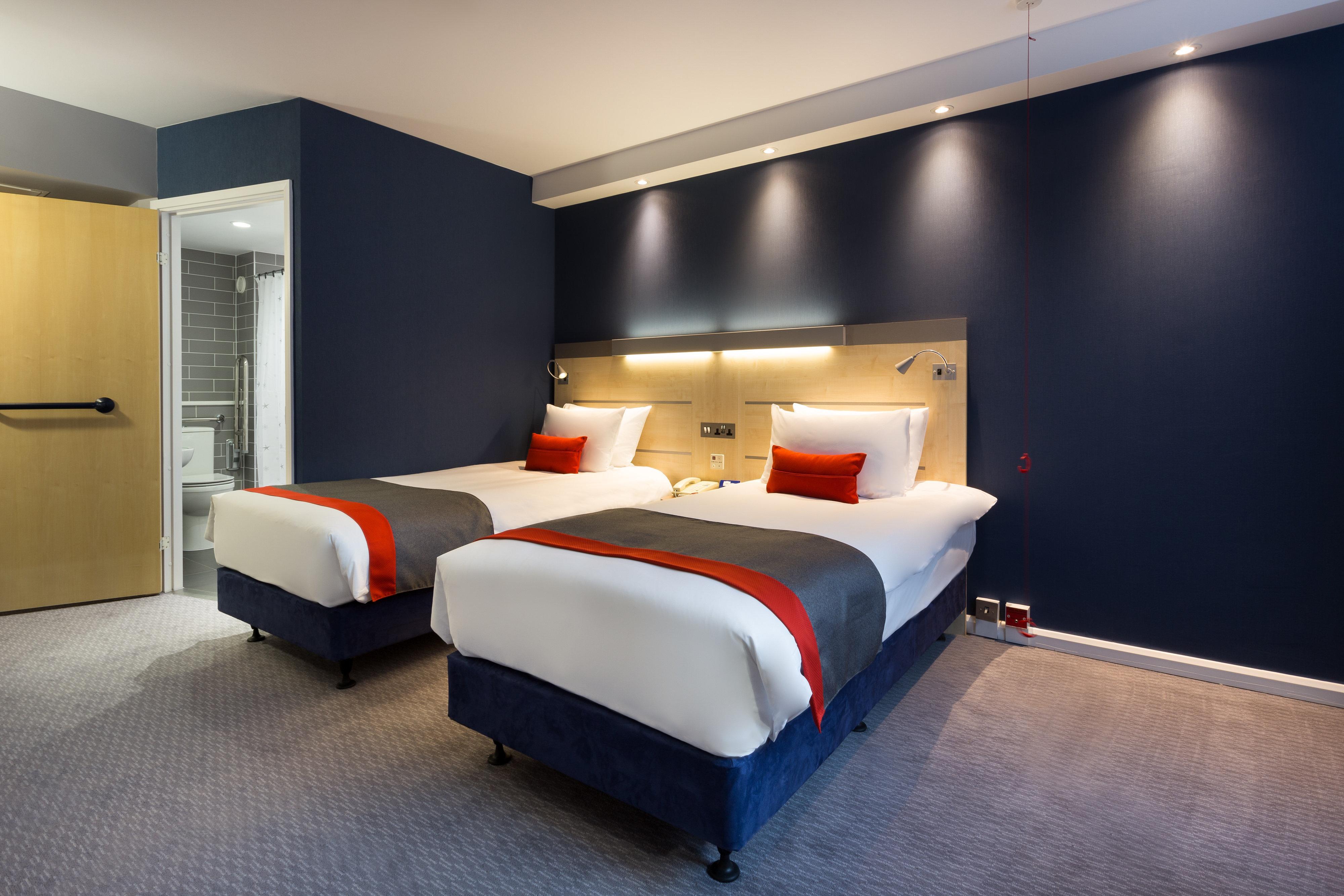 Holiday Inn Express London - Watford Junction By Ihg Room photo