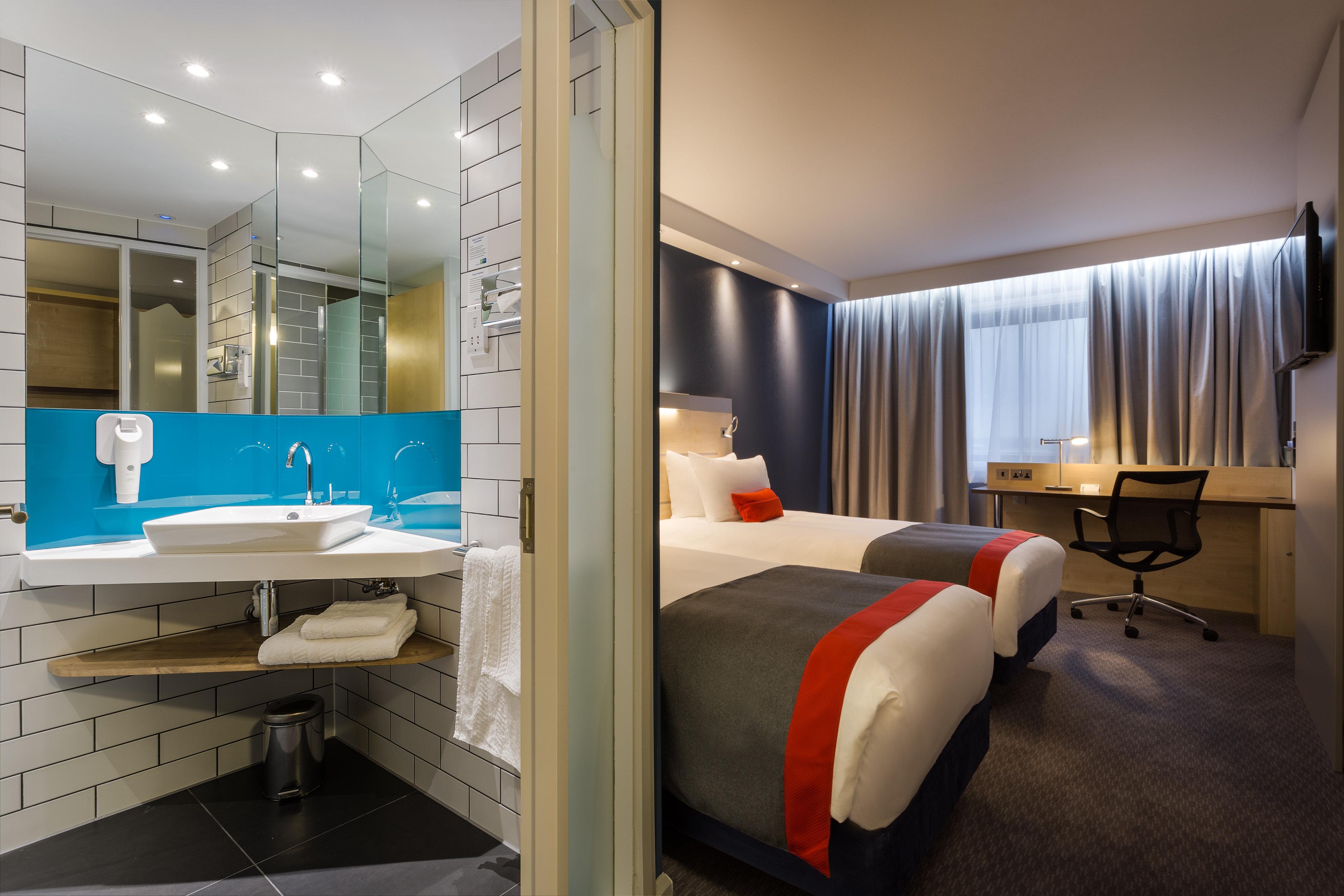 Holiday Inn Express London - Watford Junction By Ihg Room photo